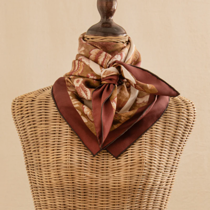 Classical Golden Bloom Scarf